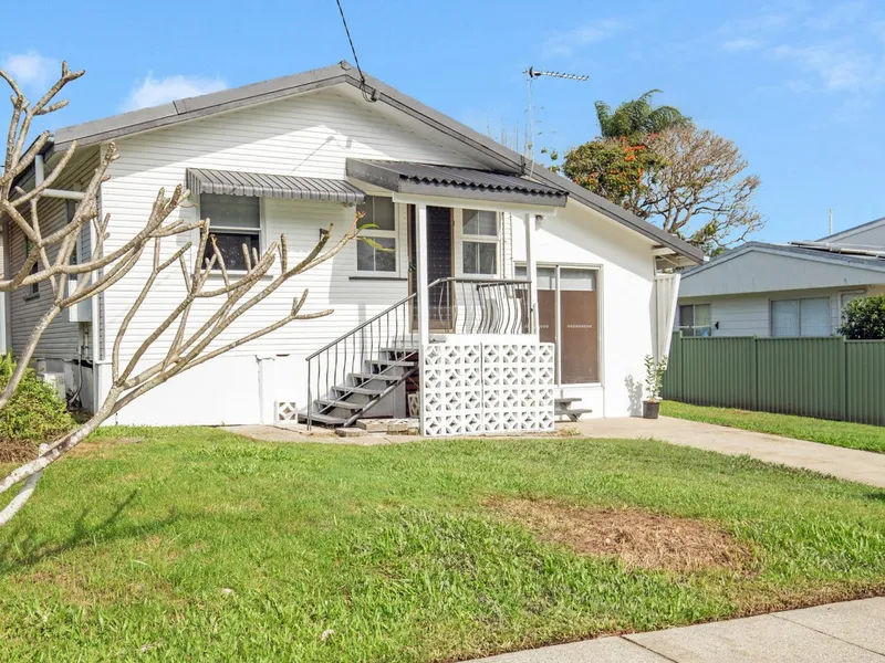 Nest or Invest in Central Location!