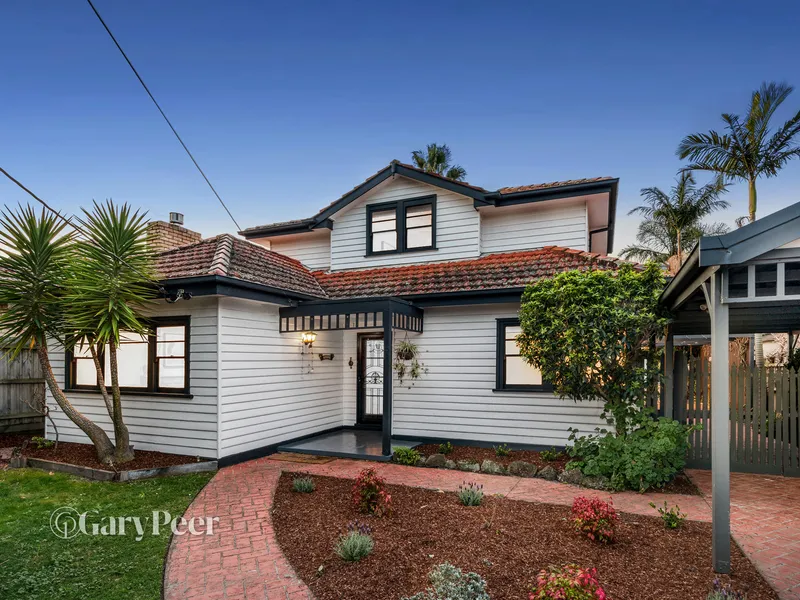 Weatherboard charm meets modern family living