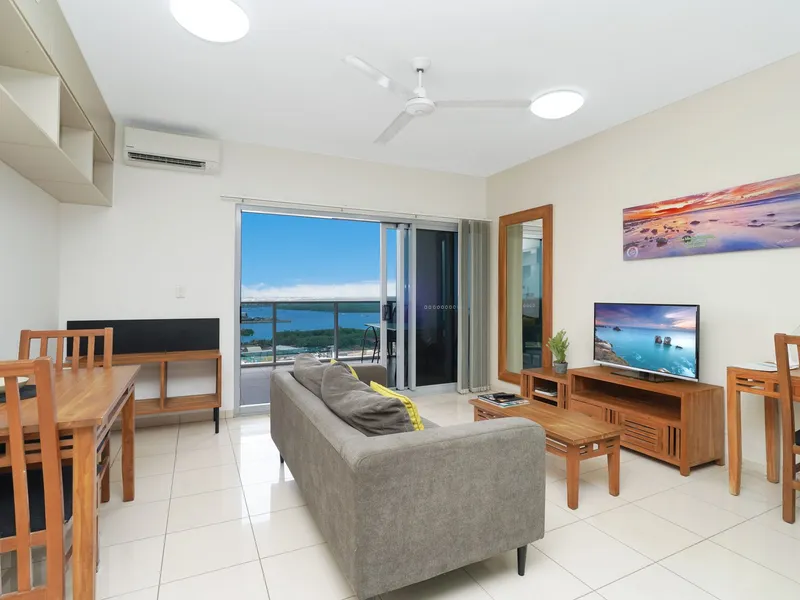 Oceanview Luxury Living in the Heart of Darwin