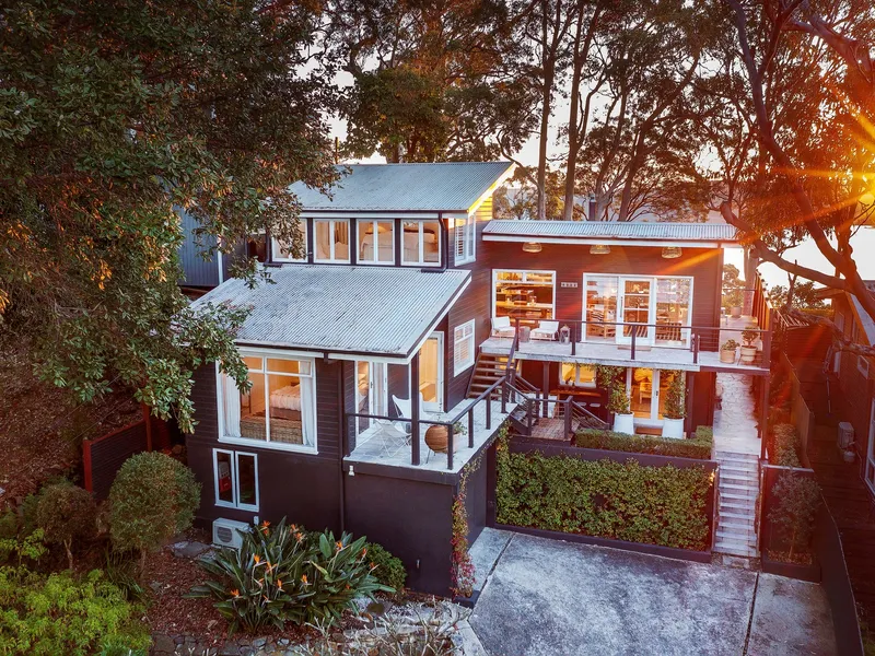 Beautifully restored 1960s gem with ocean and Pittwater views