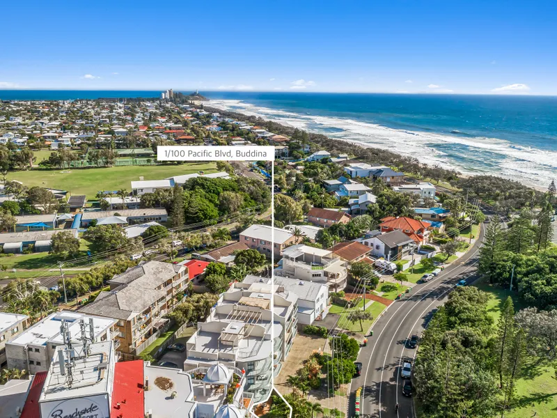 Enviable Location - Opposite Kawana Beach