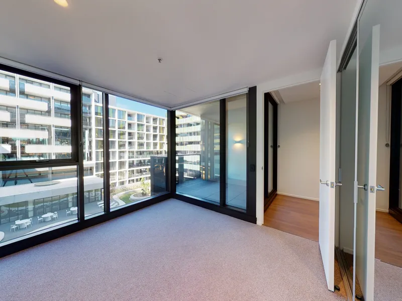 New Fourth Floor Courtyard Facing ParkHouse Apartment