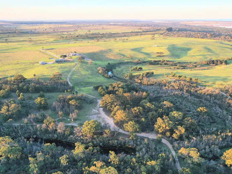 A Life Style Opportunity! (1,500 Acres Approx.) 