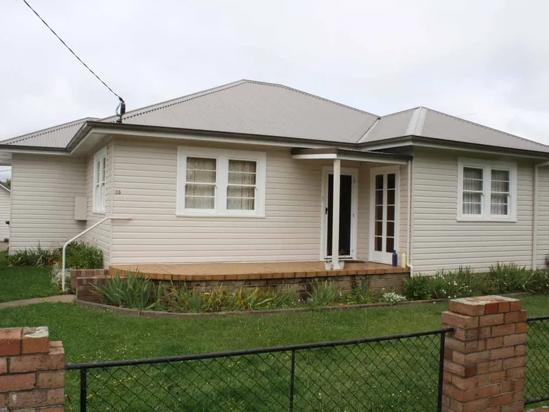 Comfort with Open Plan