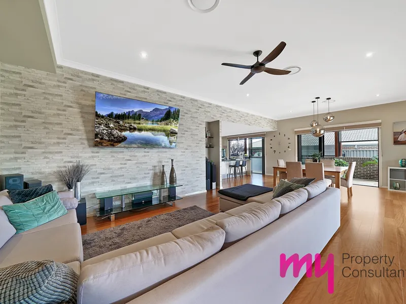 DISTINCT || UNPARALLELED || ENTERTAINER 