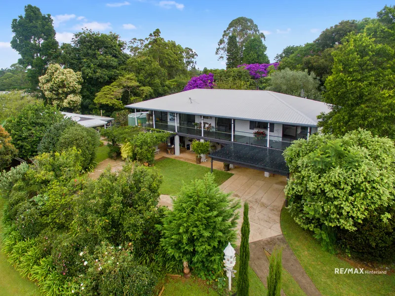 Lean into your Creative Side with this Rare North Maleny Opportunity