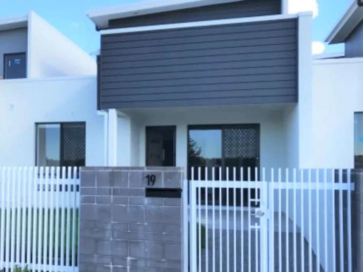 Modern family home with  private courtyard