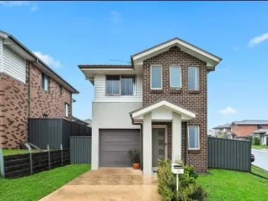 Modern living WOONGARRAH