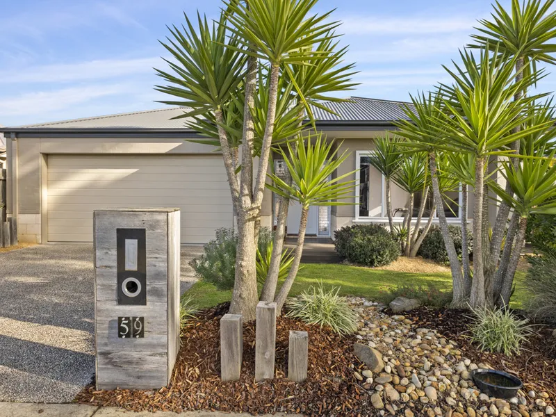 COASTAL HAVEN FOR FAMILIES SEEKING A LUXURIOUS LIFESTYLE