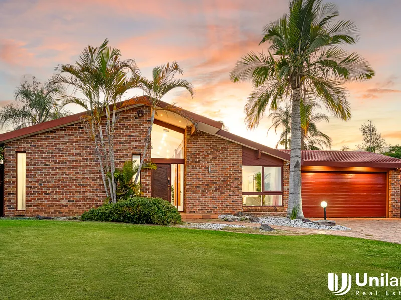 Crestwood Delightful Large 5 Bedroom Single Level Home