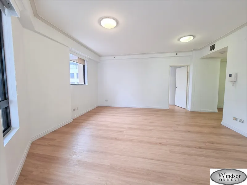 Unfurnished Spacious 2 Bedroom 2 Bathroom Apartment with Car Space in Sydney CBD