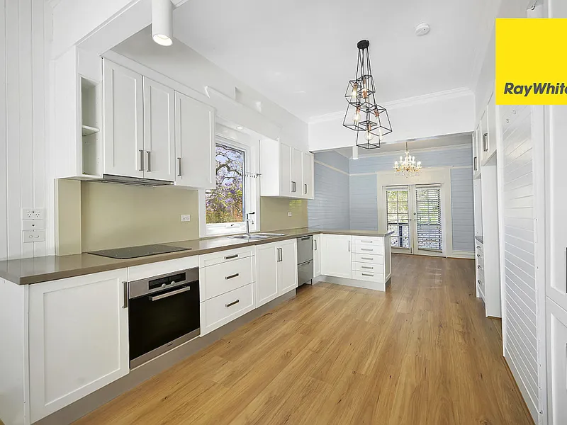 Very livable family home TO APPLY ONLINE FOR A RENTAL FOLLOW THIS LINK t-app.com.au/rwb