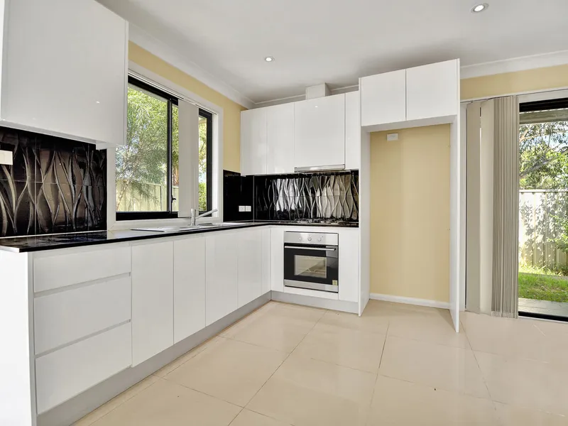 Beautiful Spacious Granny Flat