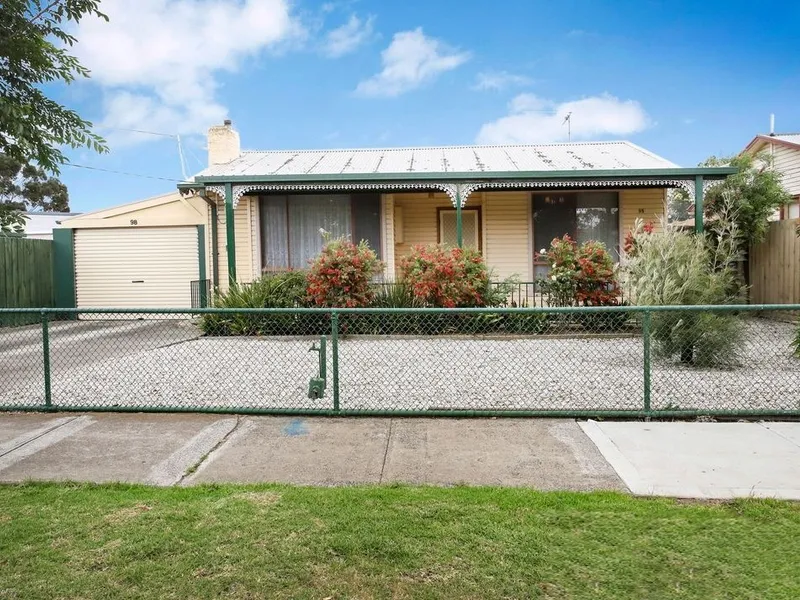 Well Presented Weatherboard Home