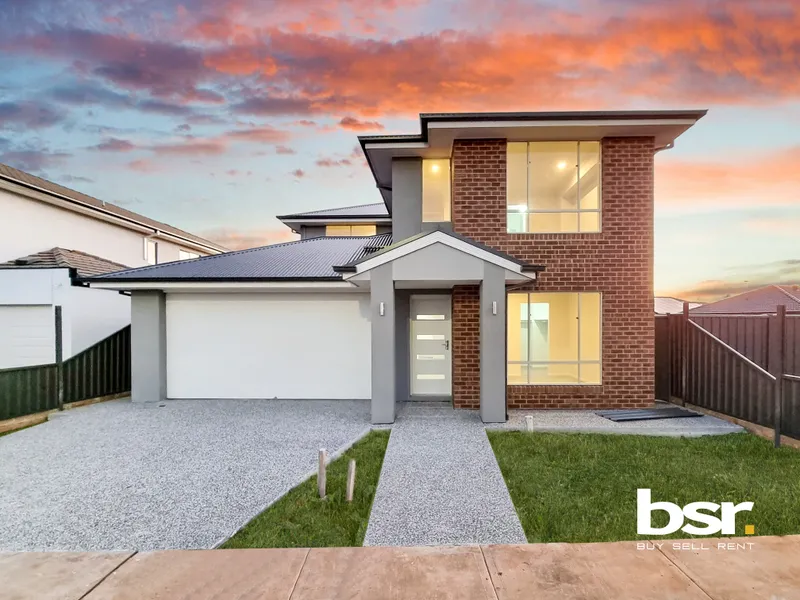 Stunning Large Family Home!