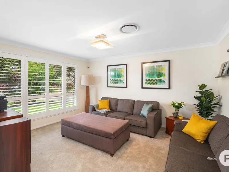 Dream family home within the Stretton College catchment