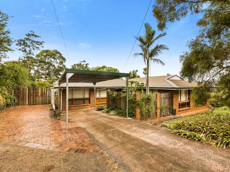 Expansive Family Home - Studio - 1,381m2