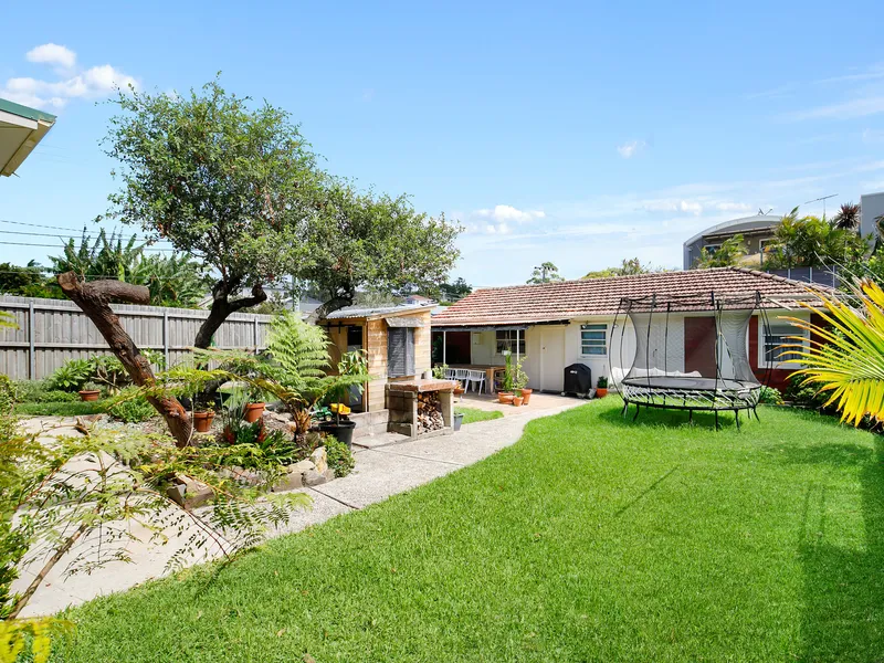 Private Single Level Haven On Prime Corner Block – DA Approved For Granny Flat