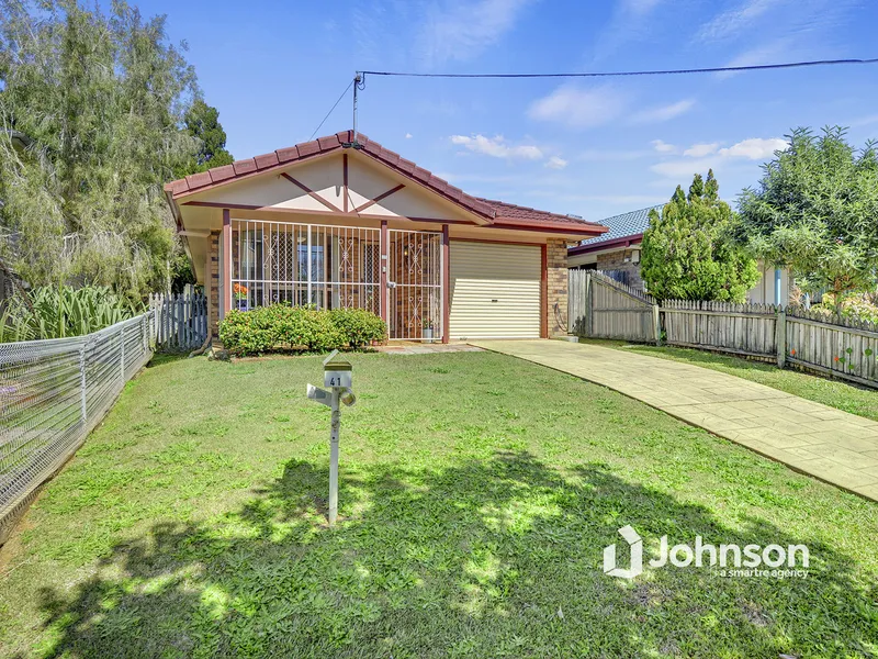 LOW-SET BRICK HOME IN SOUGHT AFTER AREA