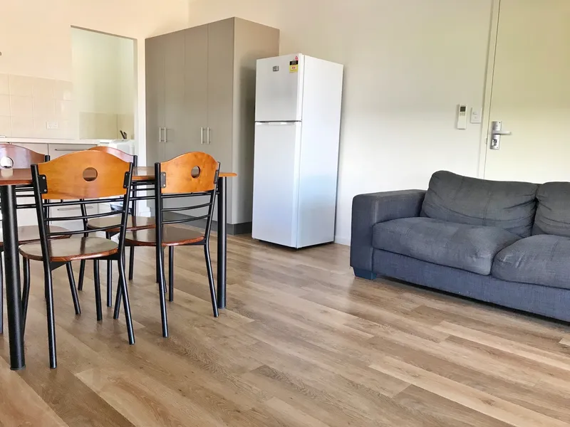 Low maintenance furnished 