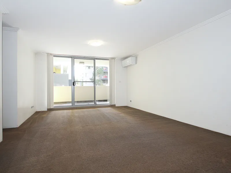 Modern & Spacious two bedroom in Bankstown