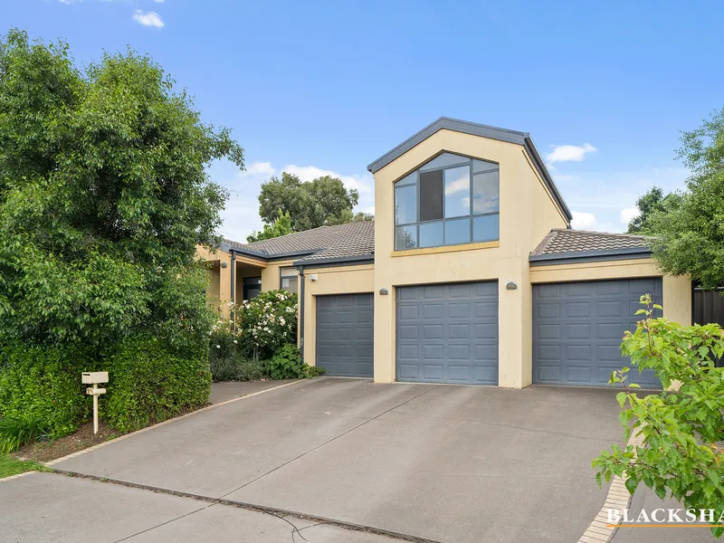 LARGE SPLIT LEVEL HOME