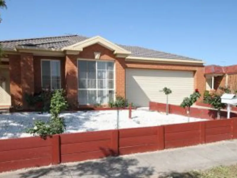 Splendid Sunlit Home!