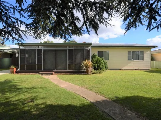 Modern, Spacious and Private