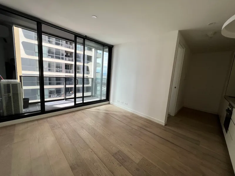 2 Bedrooms and 1 Bathroom Apartment