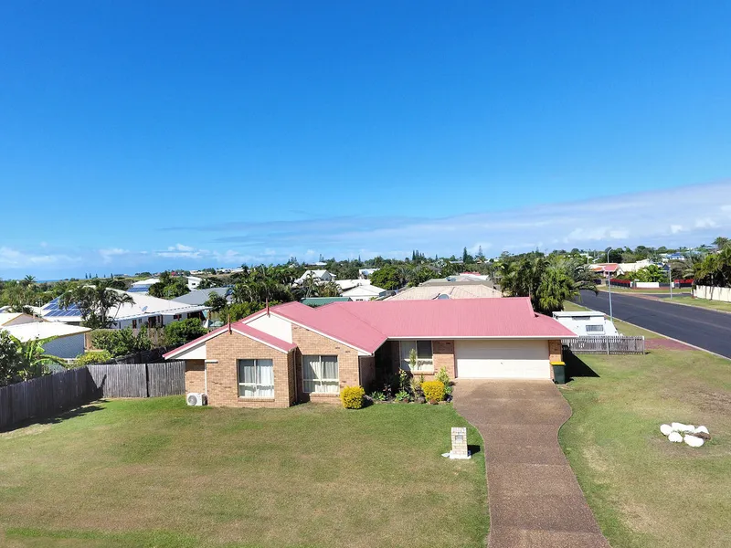 BARGARA....STROLL TO THE OCEAN - SANDY BEACHES AND PARKS.