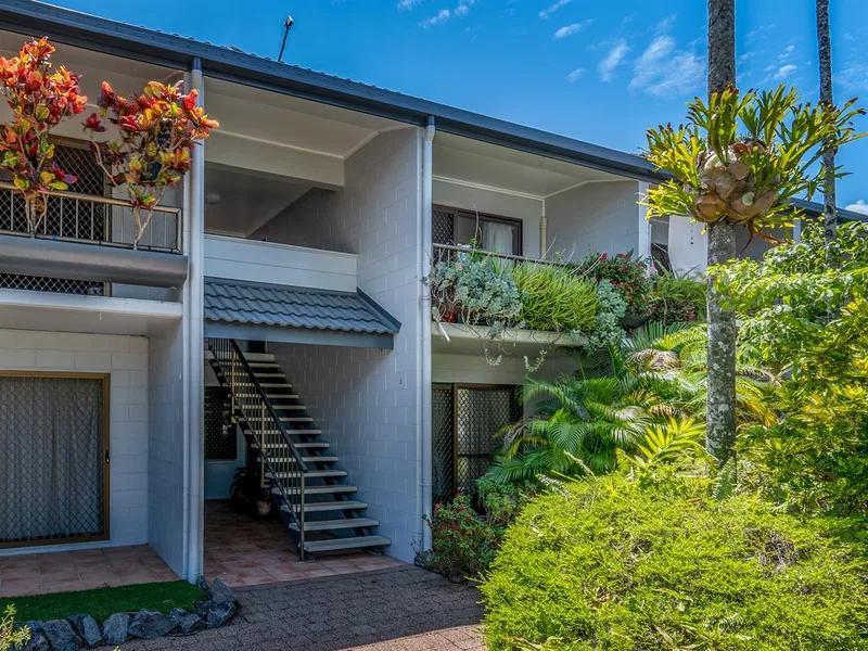 Neat as a pin one bedder!