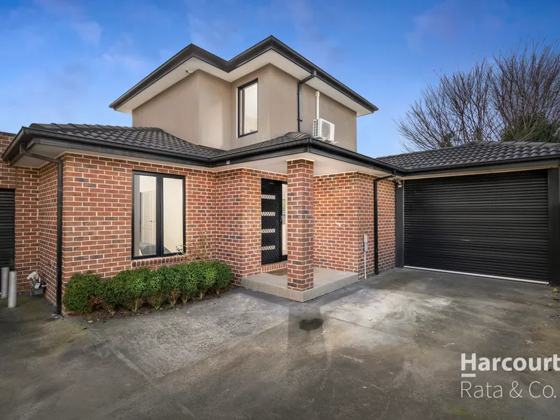 Stylish, Stress-free Living In A Prized Parkland Precinct