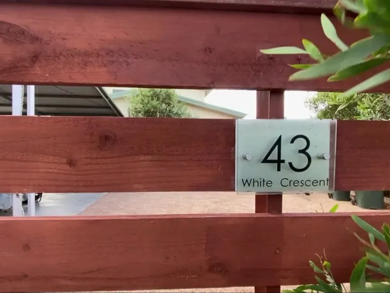 Panoramic views over Lake Reeve to the dunes of The Ninety Mile Beach.
