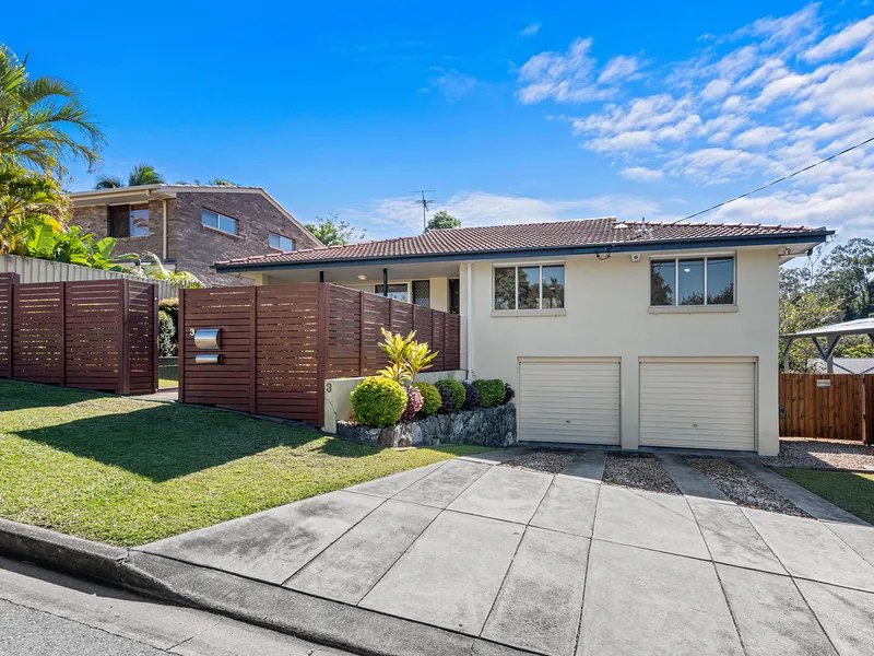 FAMILY HOME WITH SO MUCH POTENTIAL ON 594sqm