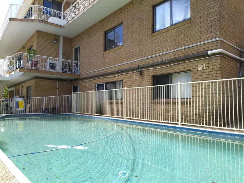 Granny flat with your own swimming pool include all bills