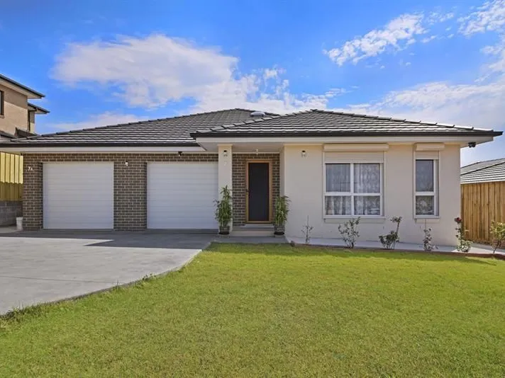 Master Built 3 Bedroom Family Home with Self-Contained 2 Bedroom Granny Flat! On a massive 693.8m2 block