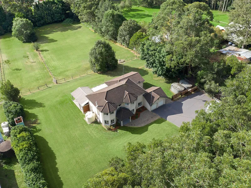 Stunning family sanctuary on picturesque acreage