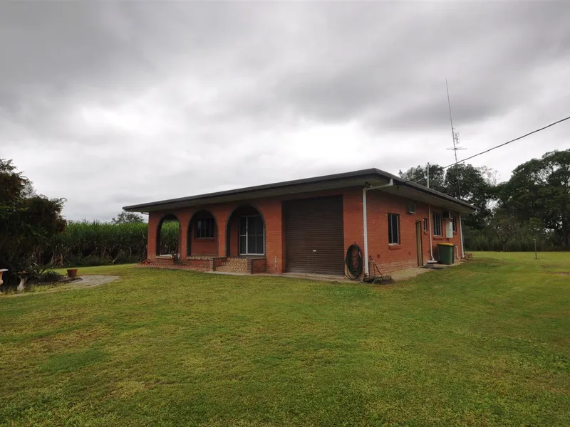 Home & Shed on Private Acreage