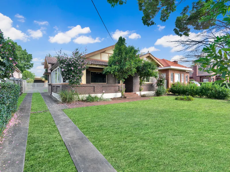 LARGE PROPERTY ON 765 SQM - 4 BEDROOMS, GREAT FLOOR PLAN!
