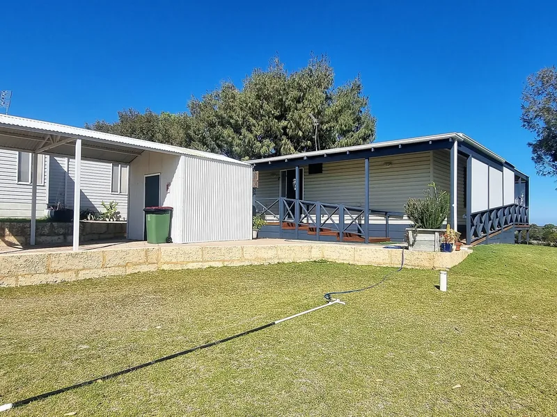 Fabulous Modular home overlooking Golf Course
