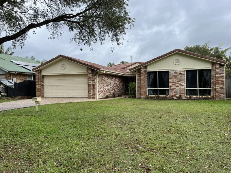 HUGE FAMILY HOME WILL SURPRISE!