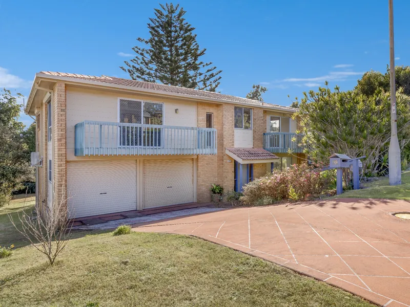 Highly Sought After Camden Headland Location