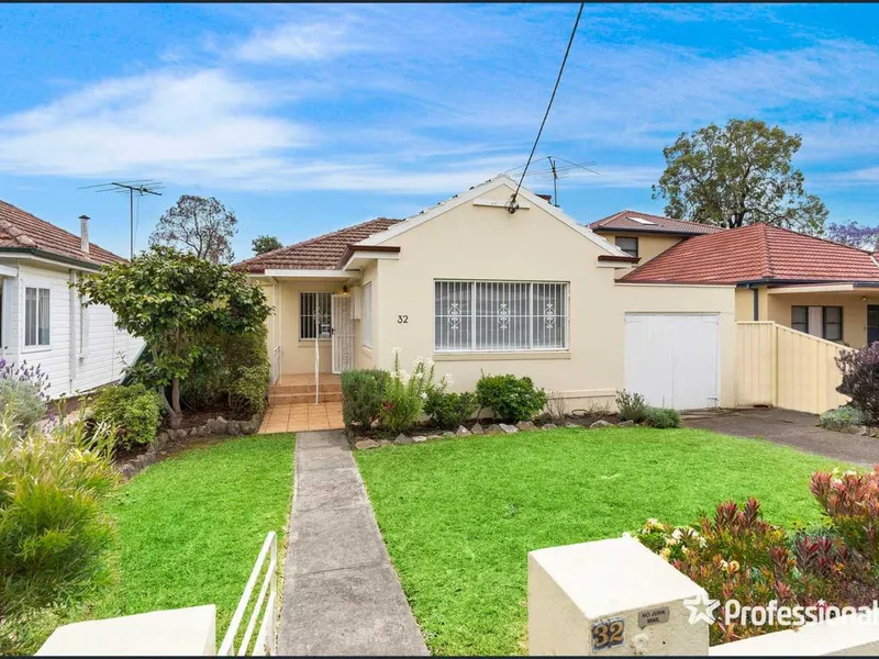 3 Bedroom House in Prime Location