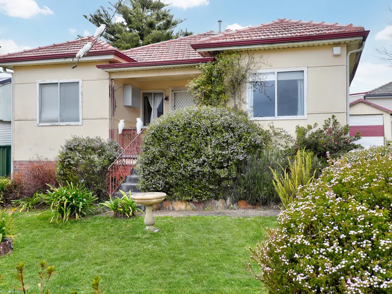 Neat and Tidy Three Bedroom Home
