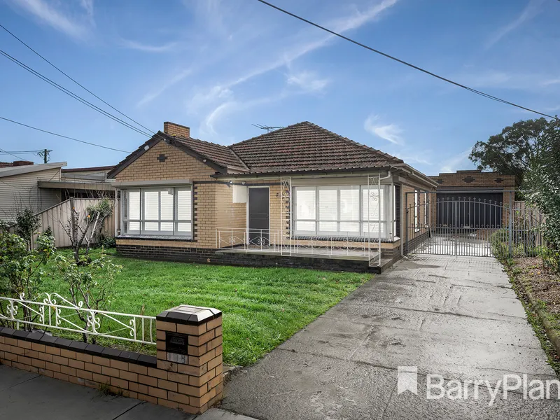 Fully Renovated Beauty