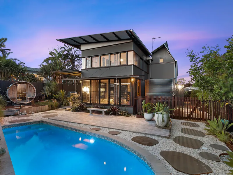 One Of A Kind Bespoke Architectural Home, Family Focused Cul-De-Sac