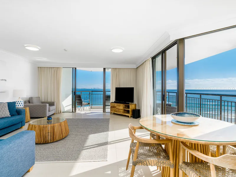 RENOVATED HALF FLOOR APARTMENT ON LEVEL 11 IN TIGHTLY HELD BAYVIEW