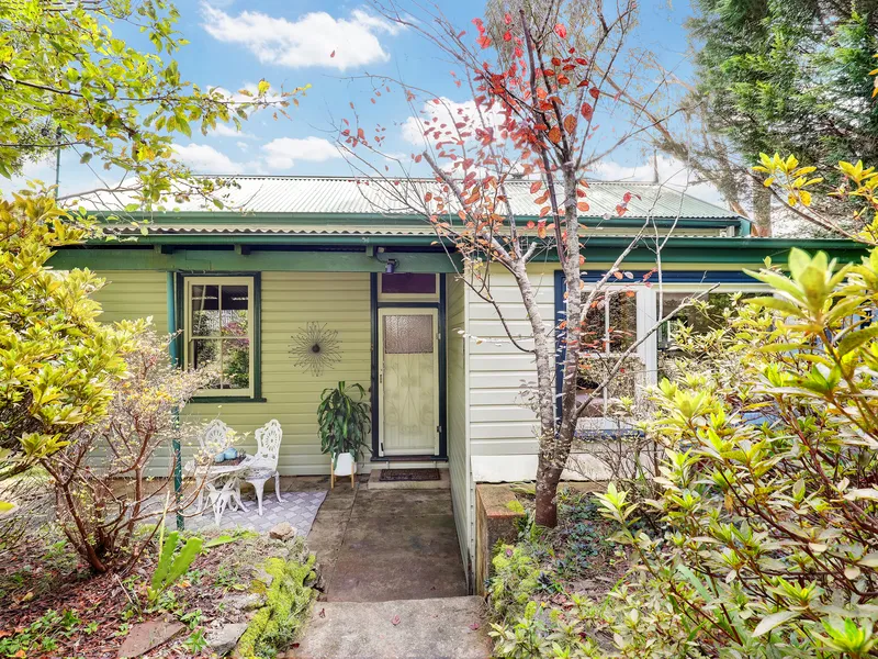 C1913 Weatherboard Cottage