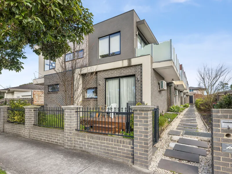 A polished design close to Deakin University