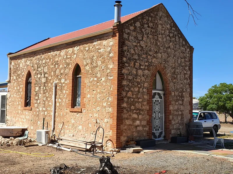 HISTORIC CHURCH WITH 5 BEDROOMS